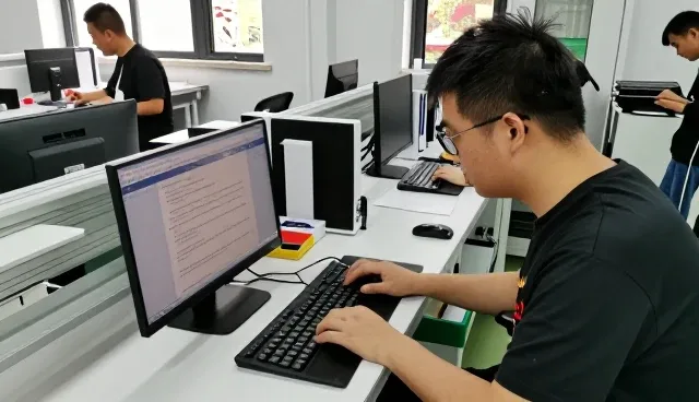 东海县牛山亿冠兴珠宝商行观察线上店铺运营市场发展方向
